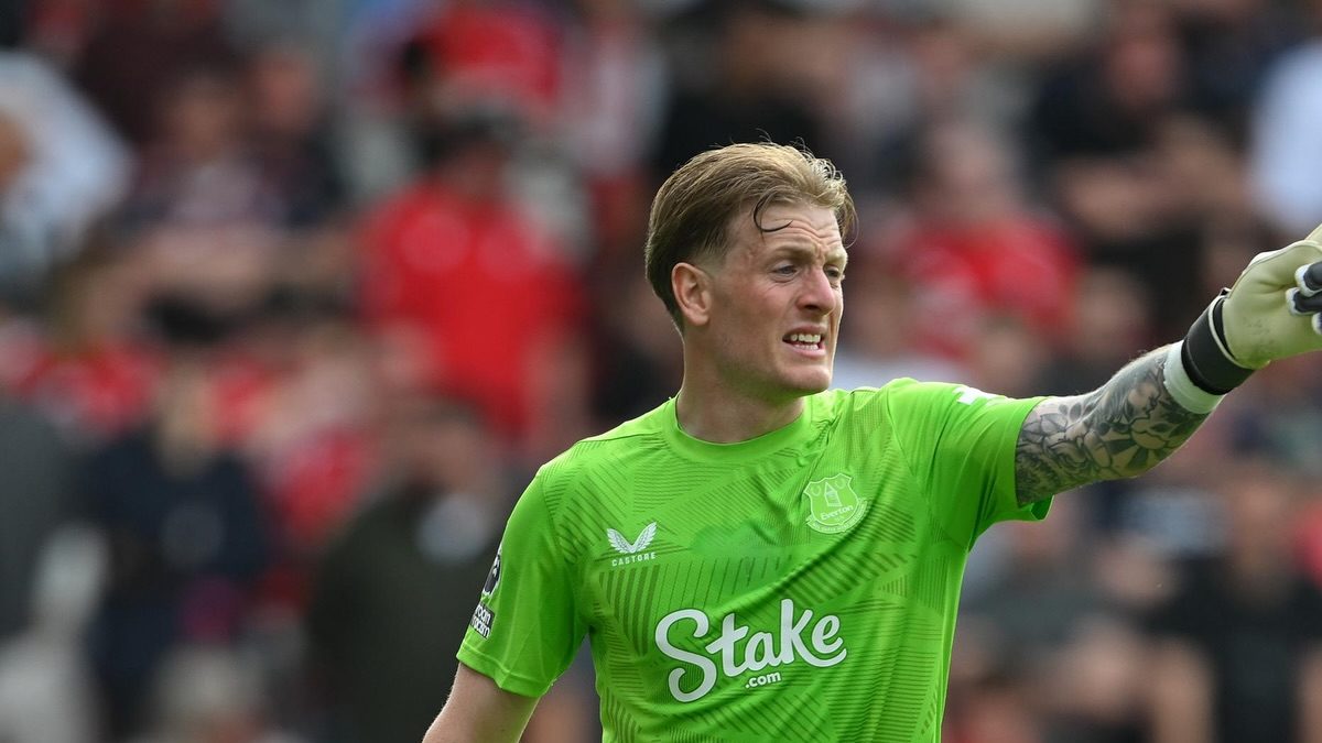 Jordan Pickford Everton contract 2025